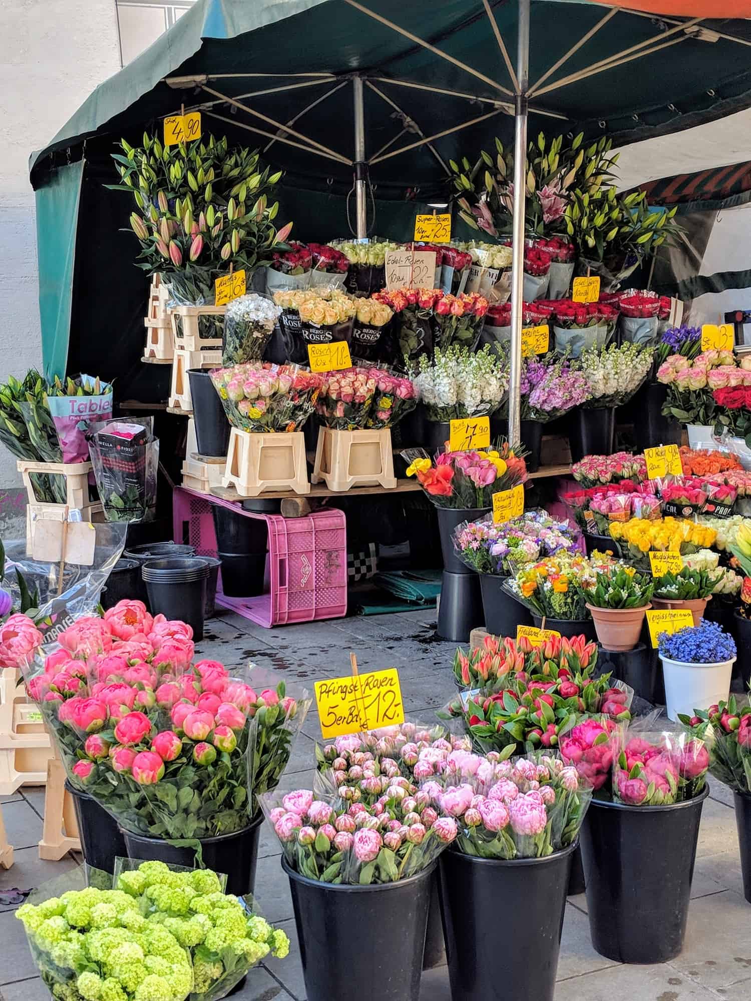Munich Vegan Guide Flower Market