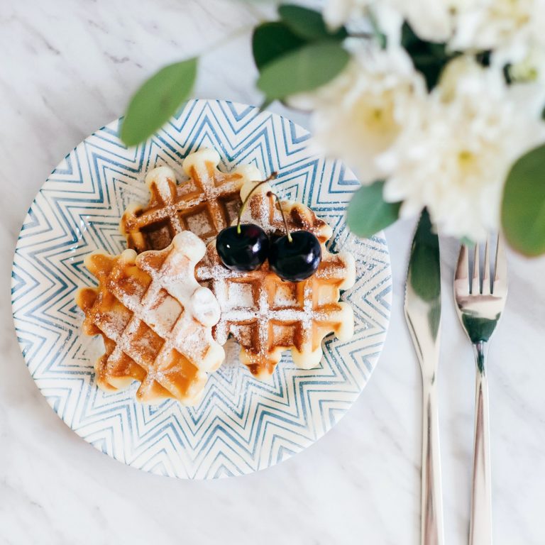 Where to Find Vegan Waffles in Brussels