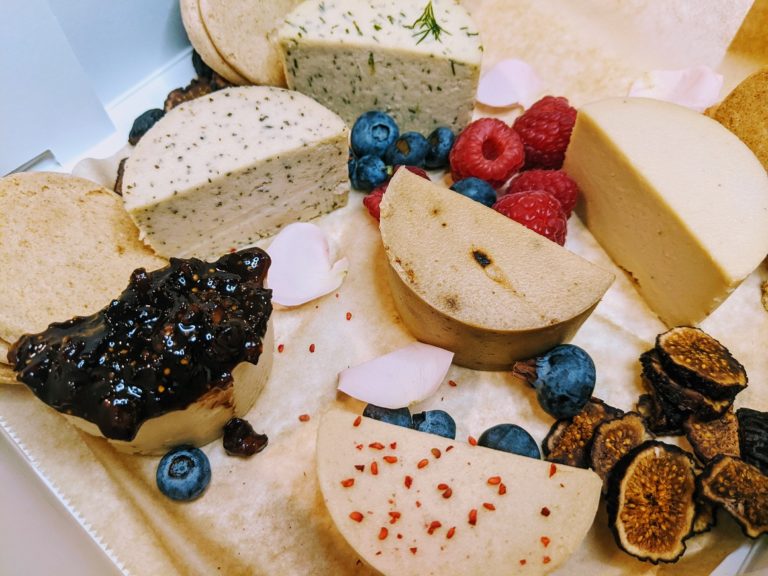 15 Vegan Cheese Shops in The US to Visit