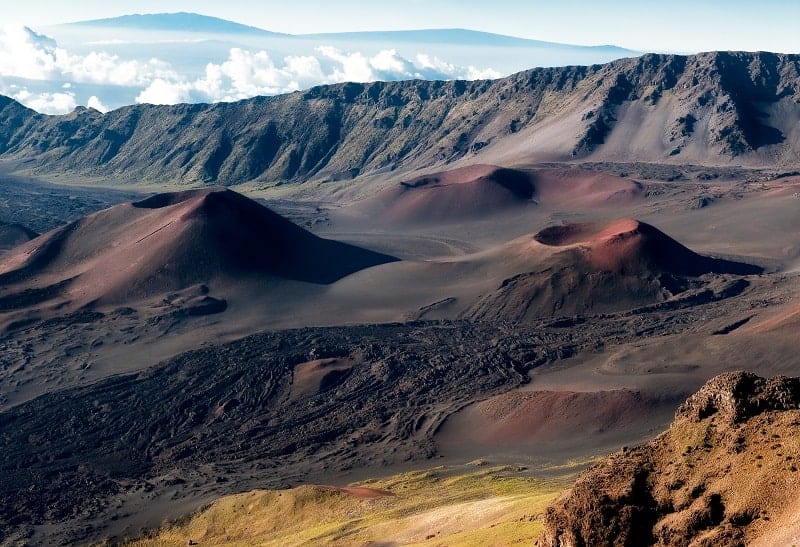 Haleakala National Park desert landscape with ridges and hills that look like mars