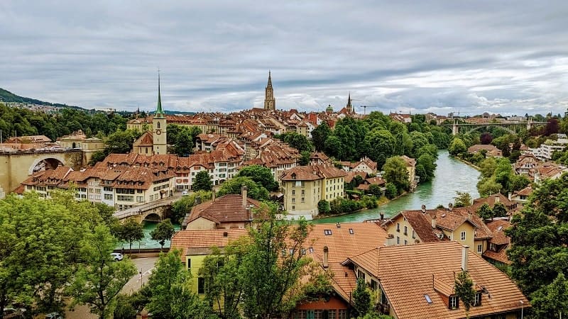 panoramic view of bern with old town and aare river from the rose garden