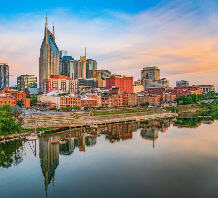 Complete Nashville Vegan Guide: Where to Eat, Explore, & Stay
