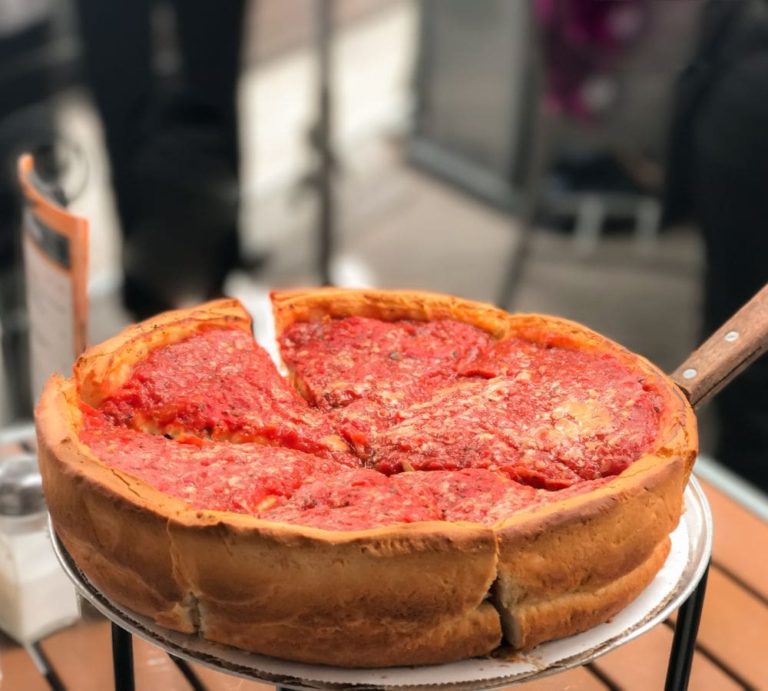 10 Chicago Vegan Pizza Spots You Must Try