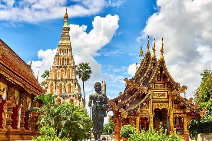 northern thailand temple complex