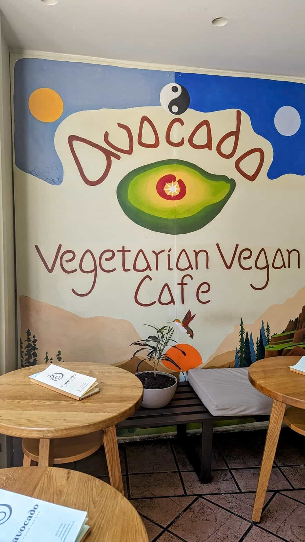 11 Must Try Vegan Restaurants in Athens, Greece 2026 - Veggies Abroad