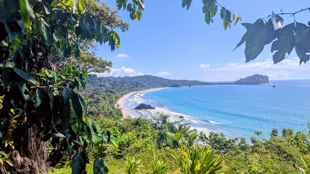 overhead view of espadilla beach in manuel antonio costa rica